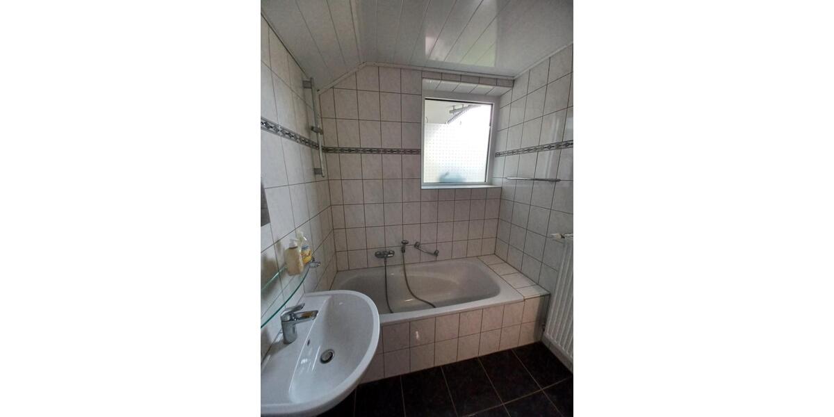 Erdgeschoßwohnung Grünstadt - 2 Zimmer, 76 m&sup2;, 795&euro; | Angebot:25308551