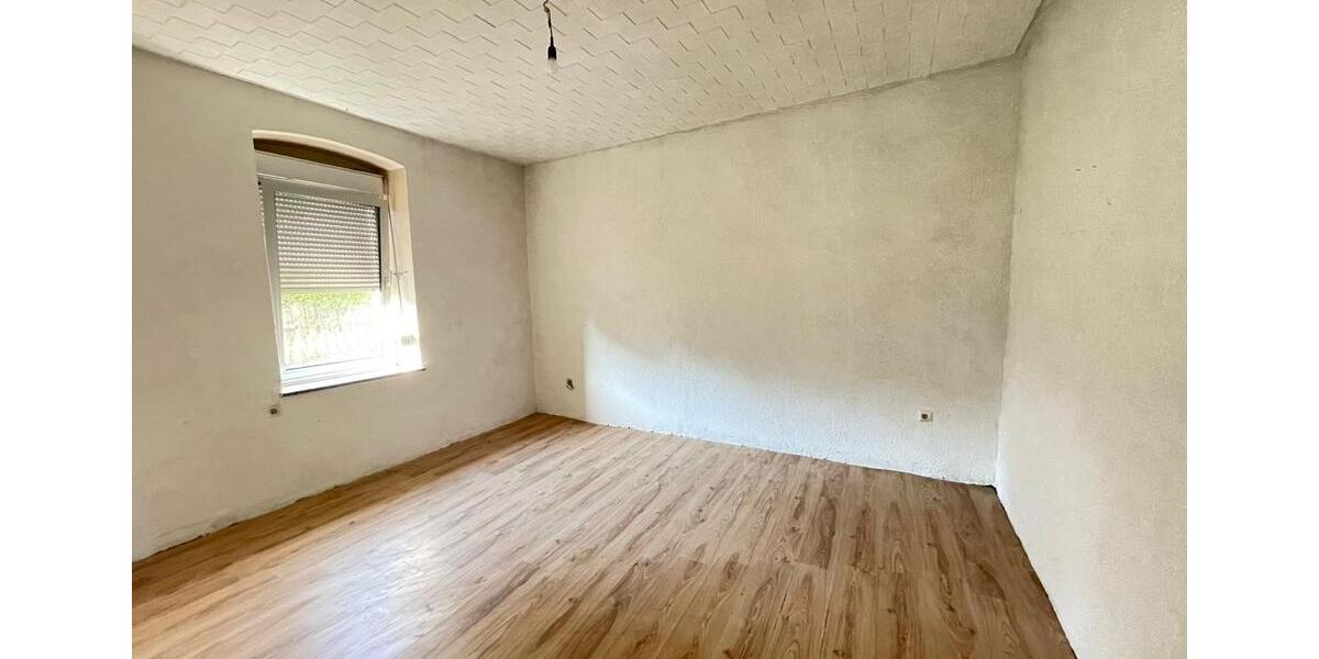 Einfamilienhaus Nohfelden - 6 Zimmer, 134 m&sup2;, 84.500&euro; | Angebot:25792364