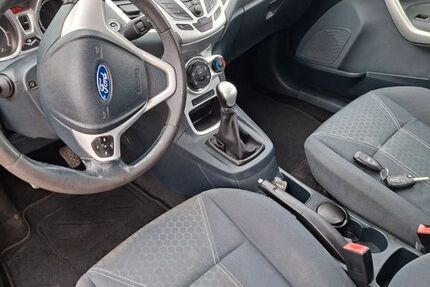 Ford Fiesta 209.871 km 1.990 &euro; Ballenstedt 06493
