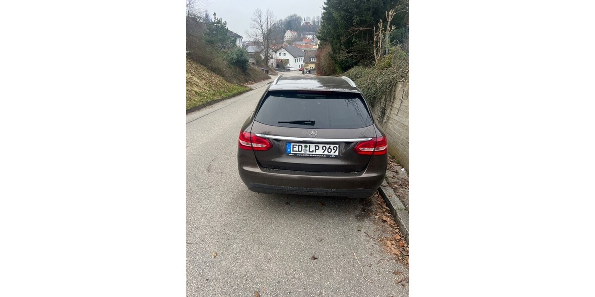 Mercedes-Benz C 200 274.800 km 14.500 &euro; Wartenberg 85456