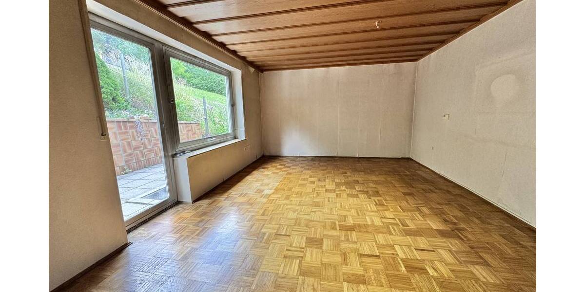 Einfamilienhaus Weißenburg Kehl - 7 Zimmer, 130 m&sup2;, 198.000&euro; | Angebot:25731384