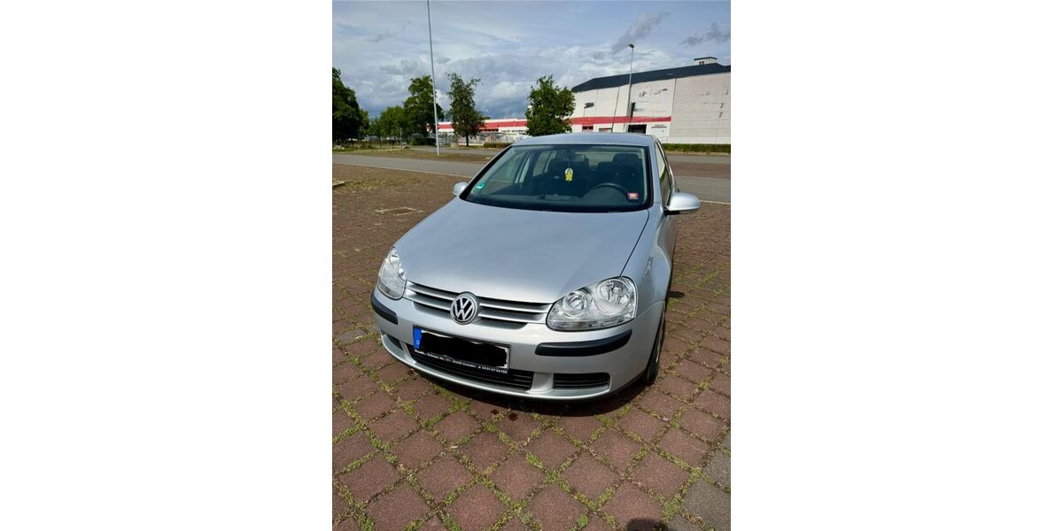 VW Golf 150.000 km 2.100 &euro; Zwickau 08058