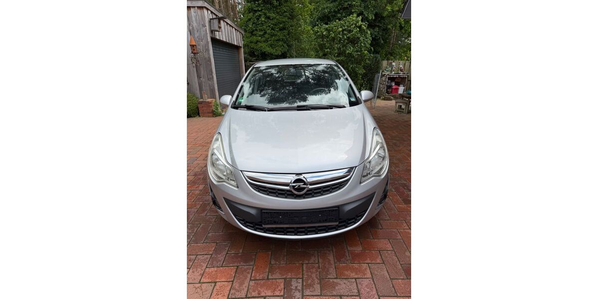 Opel Corsa 150.000 km 3.200 &euro; Hatten 26209