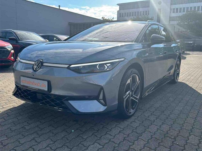 VW ID.7 9.127 km 49.950 € Hamburg 22047