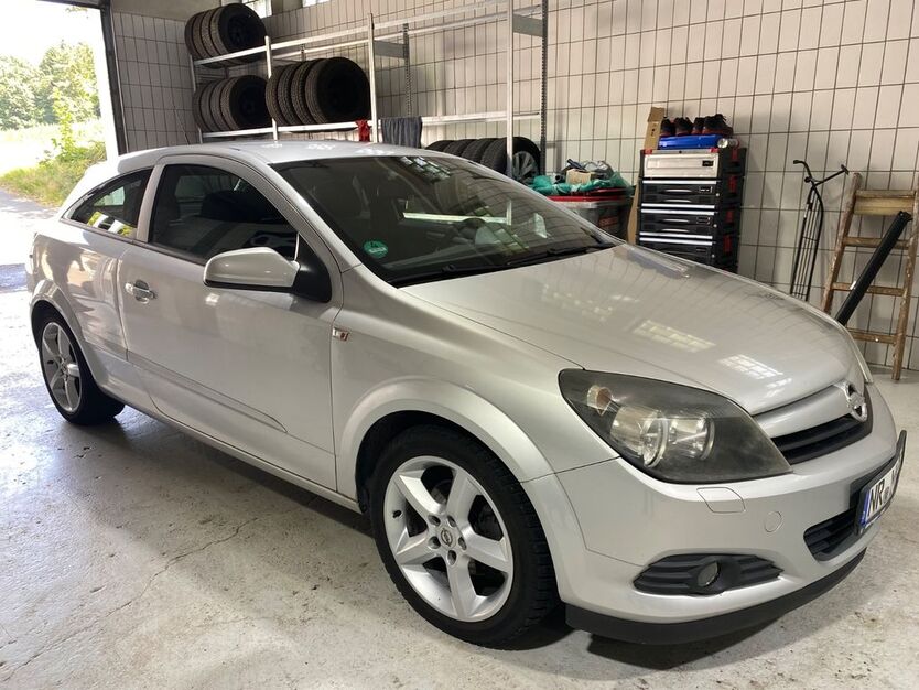 Opel Astra 203.000 km 2.200 € Großmaischeid 56276