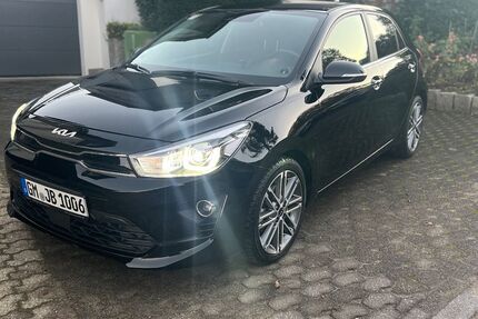 Kia Rio 18.356 km 19.750 € Wipperfürth 51688