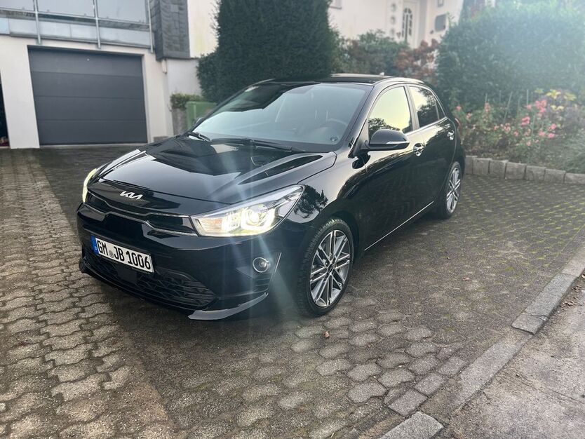 Kia Rio 18.356 km 20.988 € Wipperfürth 51688