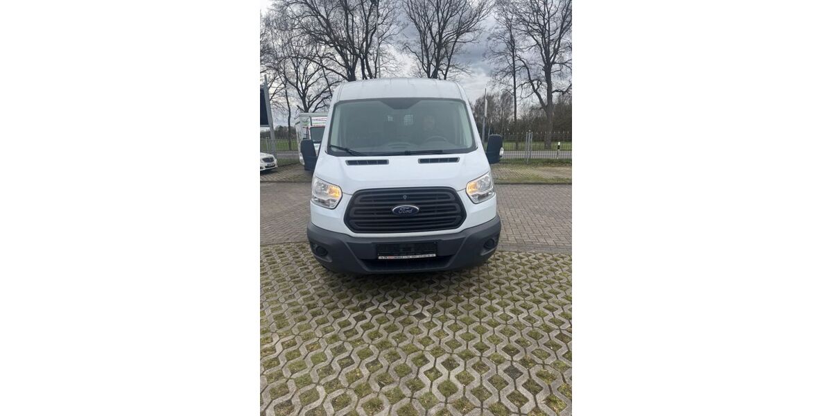 Ford Transit 212.944 km 7.990 &euro; Hude 27798