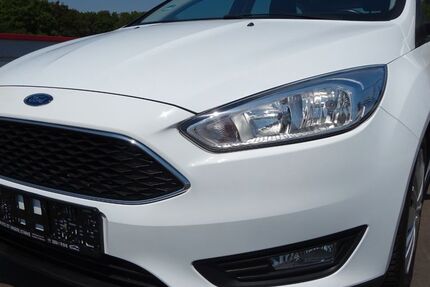 Ford Focus 87.000 km 8.990 &euro; Solingen 42719