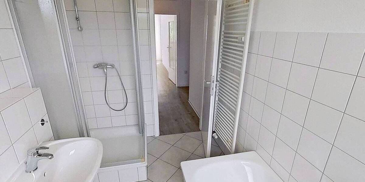 Etagenwohnung Paderborn Sennelager - 3 Zimmer, 70 m&sup2;, 599&euro; | Angebot:26929271