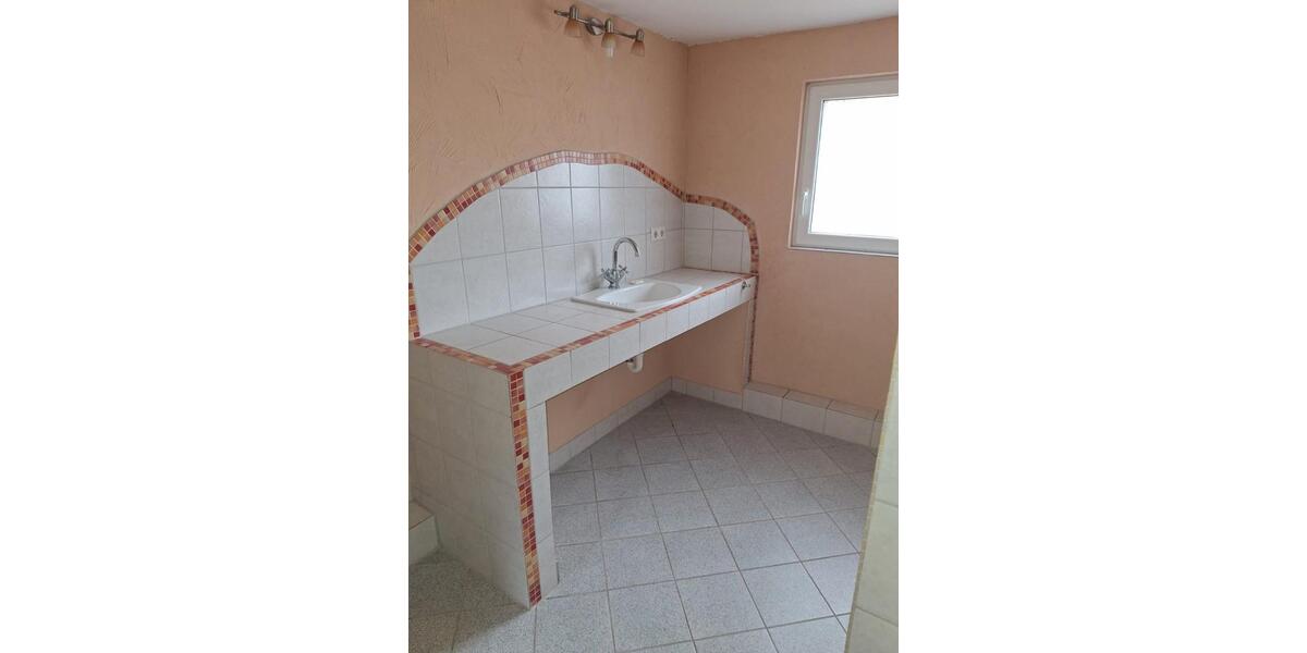 Bauernhaus, Landhaus Annweiler am Trifels - 6 Zimmer, 140 m&sup2;, 185.000&euro; | Angebot:26025984
