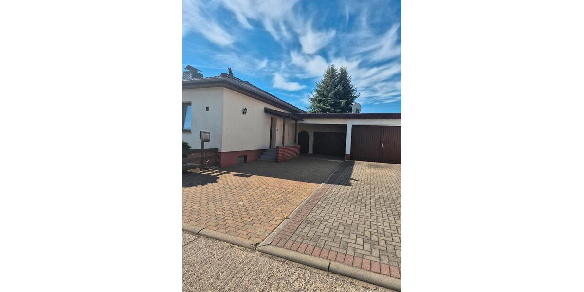 Einfamilienhaus Aschersleben - 4 Zimmer, 100 m&sup2;, 200.000&euro; | Angebot:26764213