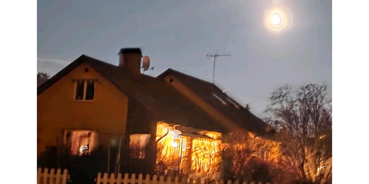 Einfamilienhaus Forstinning - 6 Zimmer, 168 m&sup2;, 850&euro; | Angebot:25442070