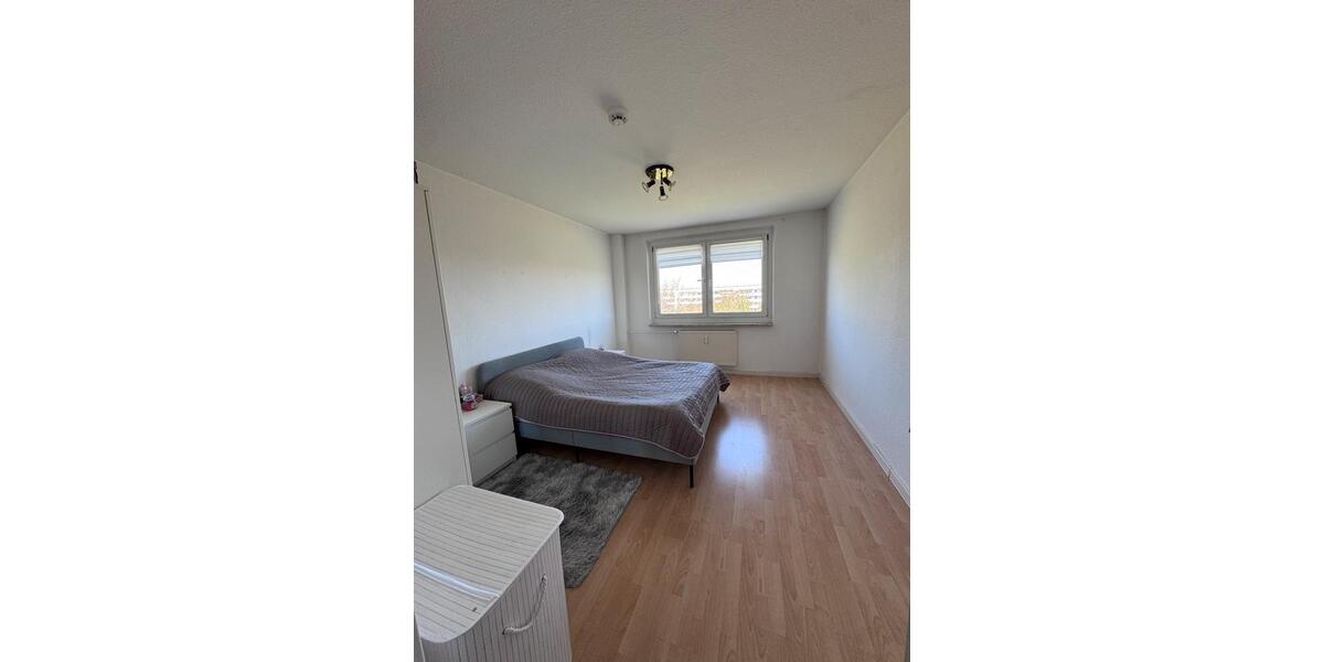 Etagenwohnung Dessau-Roßlau Dessau - 2 Zimmer, 60 m&sup2;, 644&euro; | Angebot:26396706