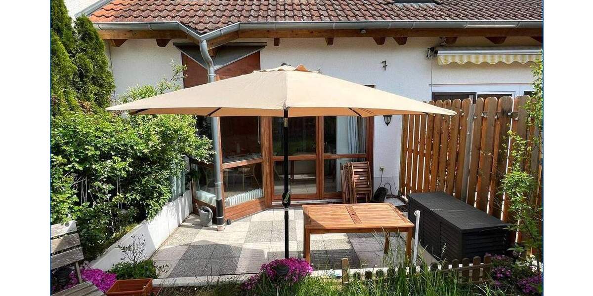 Reihenmittelhaus Singen / Bohlingen Bohlingen - 4 Zimmer, 95 m&sup2;, 398.000&euro; | Angebot:24782779