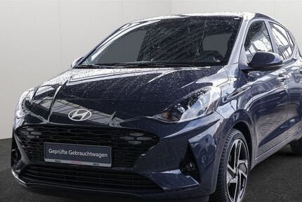Hyundai i10 2.444 km 19.490 € Hamburg 22529