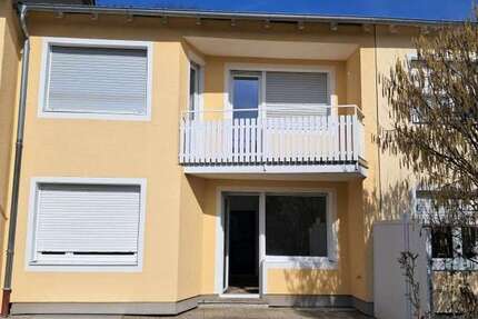 Haus Planegg - 4 Zimmer, 130 m&sup2;, 2.350&euro; | Angebot:25301345