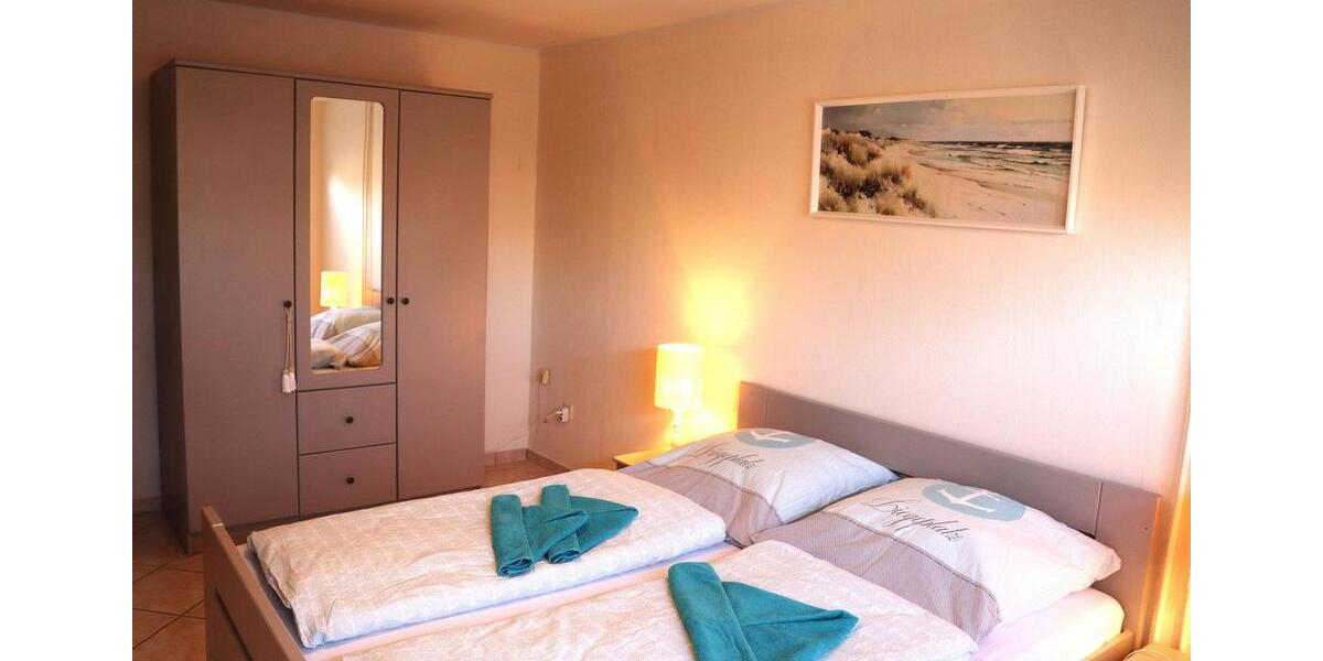 Erdgeschoßwohnung Esens - 3 Zimmer, 60 m&sup2;, 840&euro; | Angebot:26338453