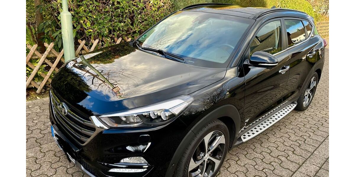Hyundai TUCSON 47.000 km 19.800 &euro; Duisburg 47249