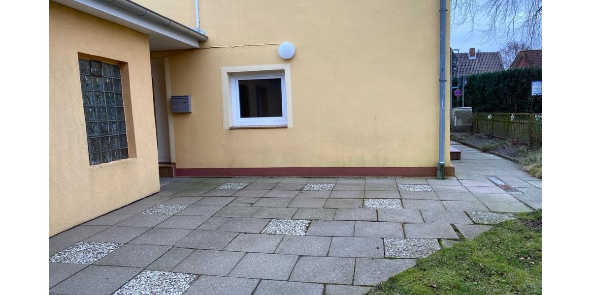 Sanierte 3-Zimmer-Eigentumswohnung in Ortsrandlage in Brunsbüttel! - Erdgeschoßwohnung Brunsbüttel | Angebot:26770176
