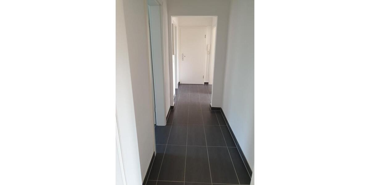 Etagenwohnung Ballenstedt - 4 Zimmer, 88 m&sup2;, 615&euro; | Angebot:26276166