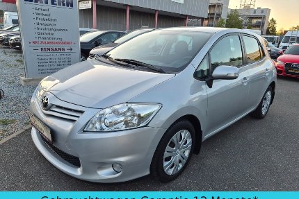 Toyota Auris 53.070 km 8.470 &euro; Fürth 90763