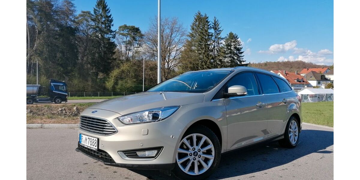 Ford Focus 98.000 km 8.900 &euro; Nittendorf 93152
