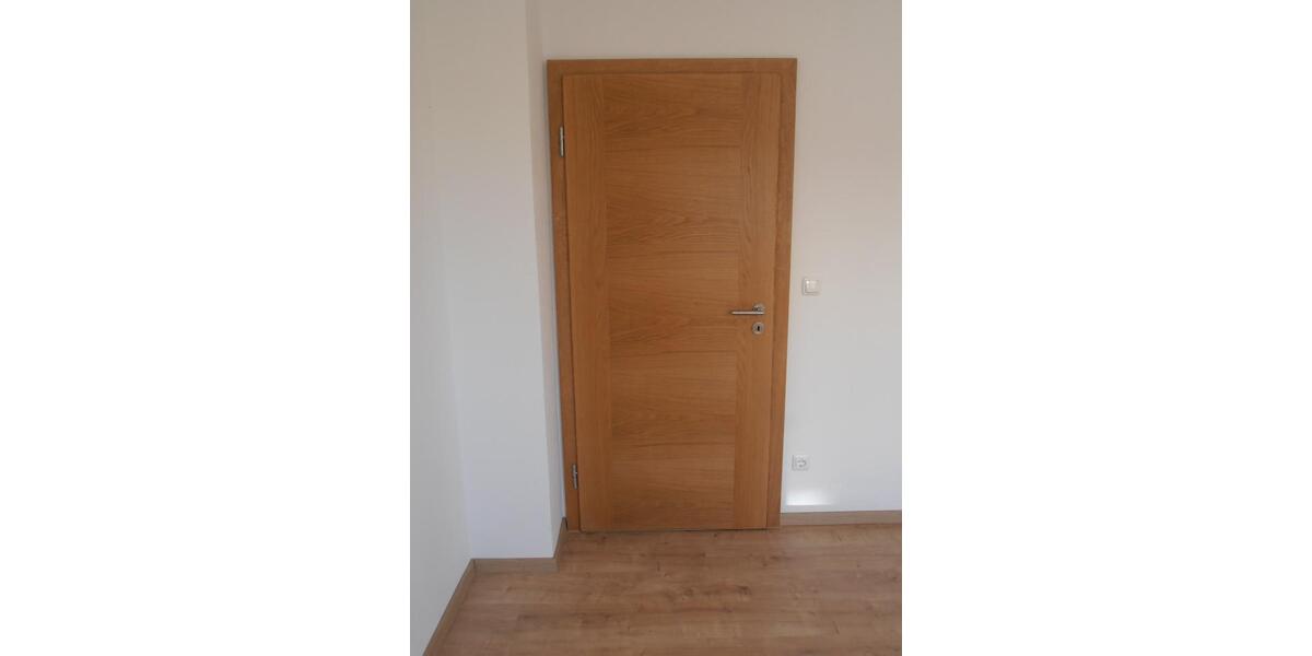 Etagenwohnung Weiden in der Oberpfalz - 2 Zimmer, 67 m&sup2;, 500&euro; | Angebot:26394256