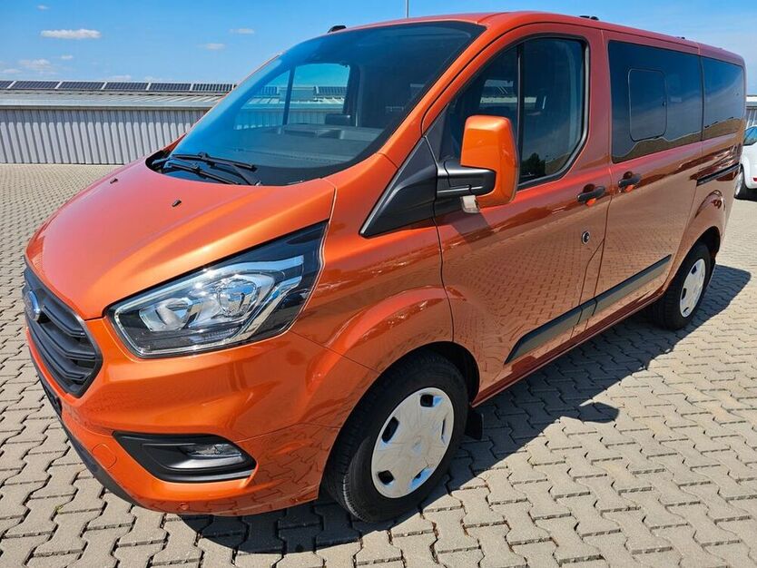 Transit Custom