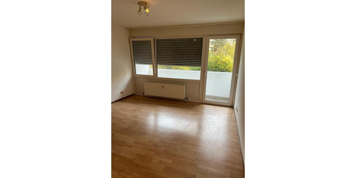 Freie,1-Zimmer Whn inkl. TG Stellplatz und Keller 1 zimmer