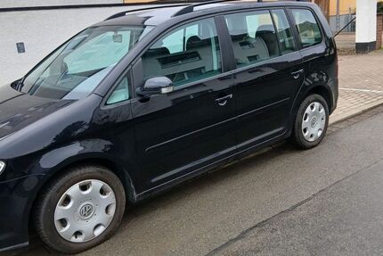 VW Touran 225.000 km 2.850 &euro; Langenhagen 30851