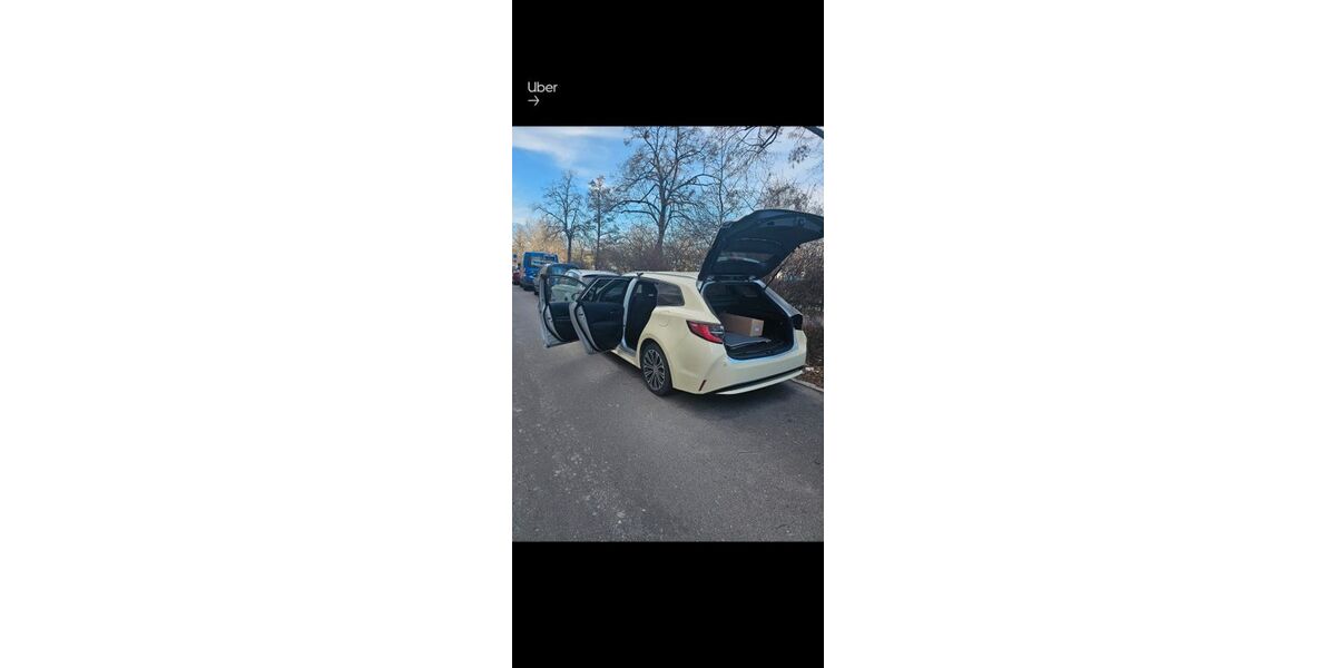 Toyota Corolla 160.000 km 16.200 &euro; Berlin 12059
