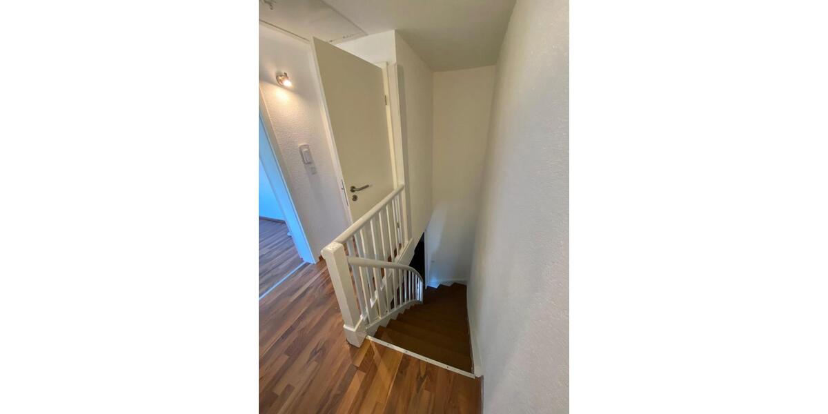 Reihenhaus Mannheim Herzogenried - 5 Zimmer, 118 m&sup2;, 1.800&euro; | Angebot:24876222