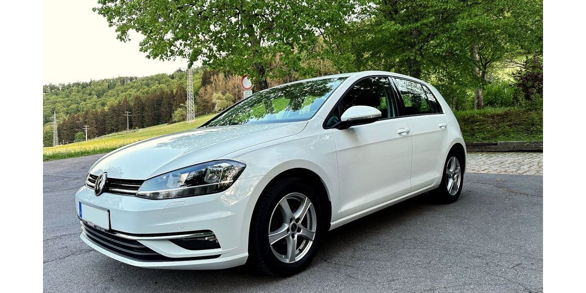 VW Golf 77.000 km 17.200 &euro; Albstadt 72458