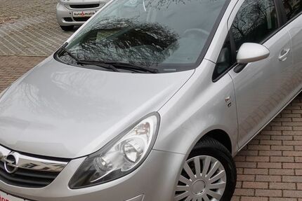 Opel Corsa 88.000 km 5.280 &euro; Dresden 01239