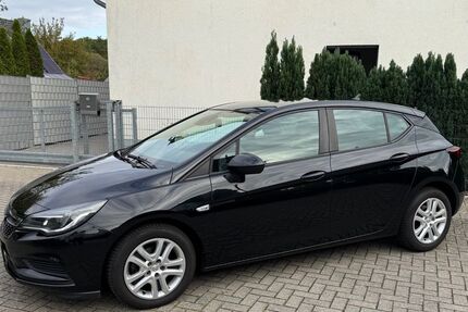 Opel Astra 218.360 km 5.500 &euro; Neuss 41462