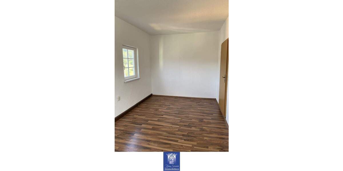 Etagenwohnung Lauenstein Lauenstein - 3 Zimmer, 72 m&sup2;, 389&euro; | Angebot:24323967