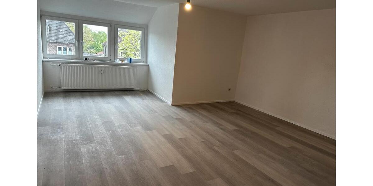 Etagenwohnung Rhauderfehn - 2 Zimmer, 65 m&sup2;, 750&euro; | Angebot:26047019