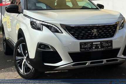Peugeot 5008 157.316 km 15.990 € Berlin - Pankow 13187