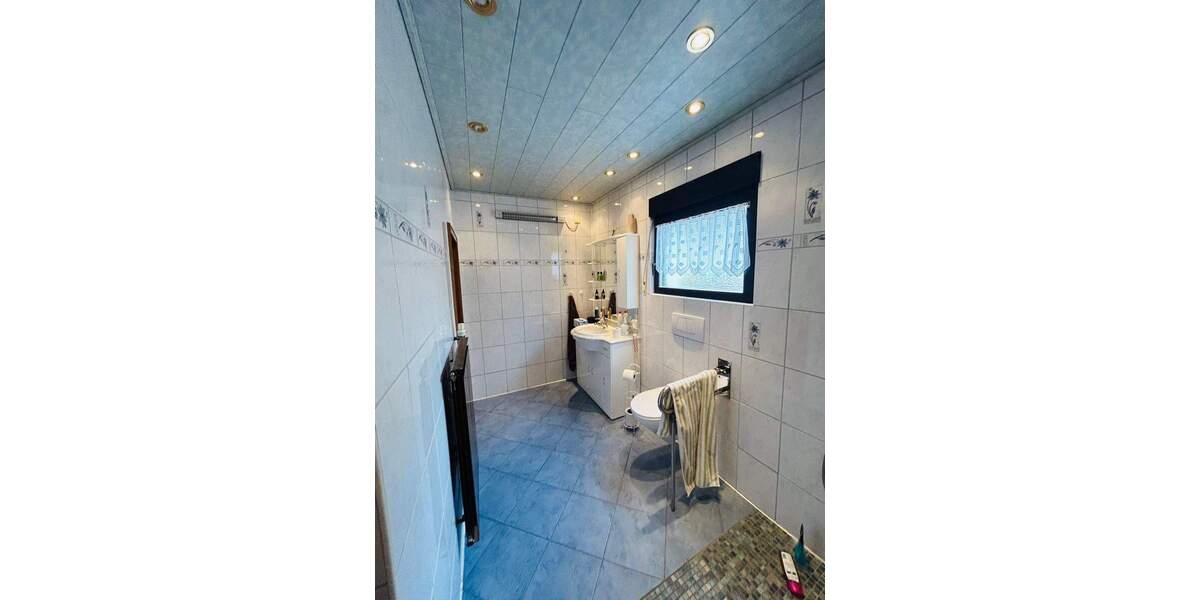 Einfamilienhaus Bobenheim-Roxheim Bobenheim - 1 Zimmer, 325 m&sup2;, 440.000&euro; | Angebot:23982875