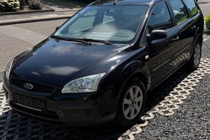 Ford Focus 322.350 km 600 &euro; Niederkrüchten 41372