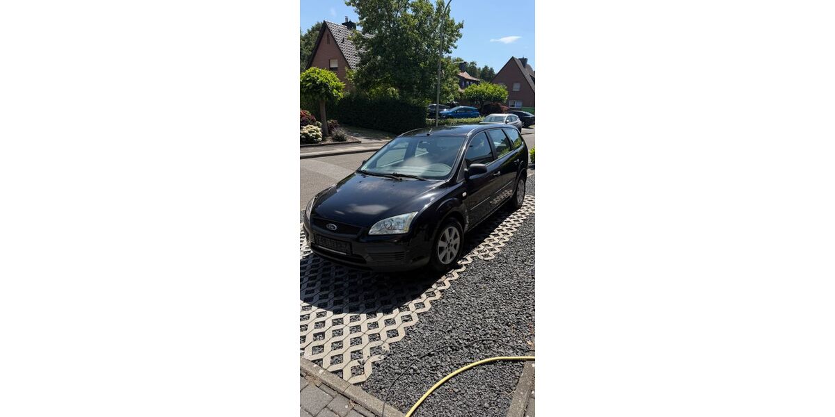 Ford Focus 322.350 km 600 &euro; Niederkrüchten 41372