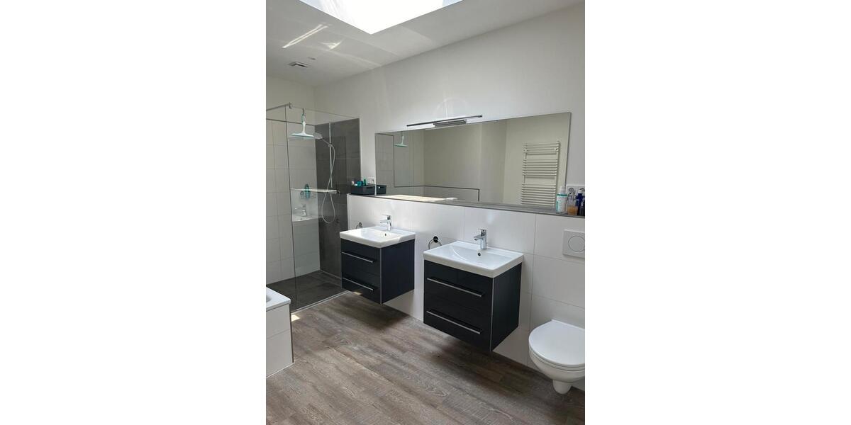 Maisonettenwohnung Schleswig - 6 Zimmer, 155 m&sup2;, 1.500&euro; | Angebot:26426676