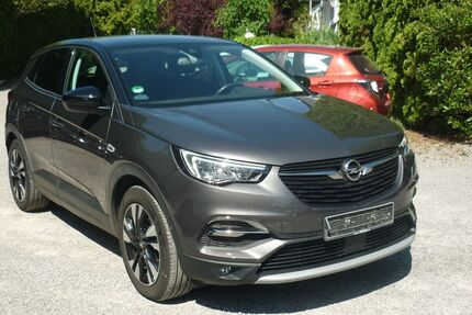 Opel Grandland (X) 60.000 km 19.990 &euro; Estenfeld bei Würzburg 97230