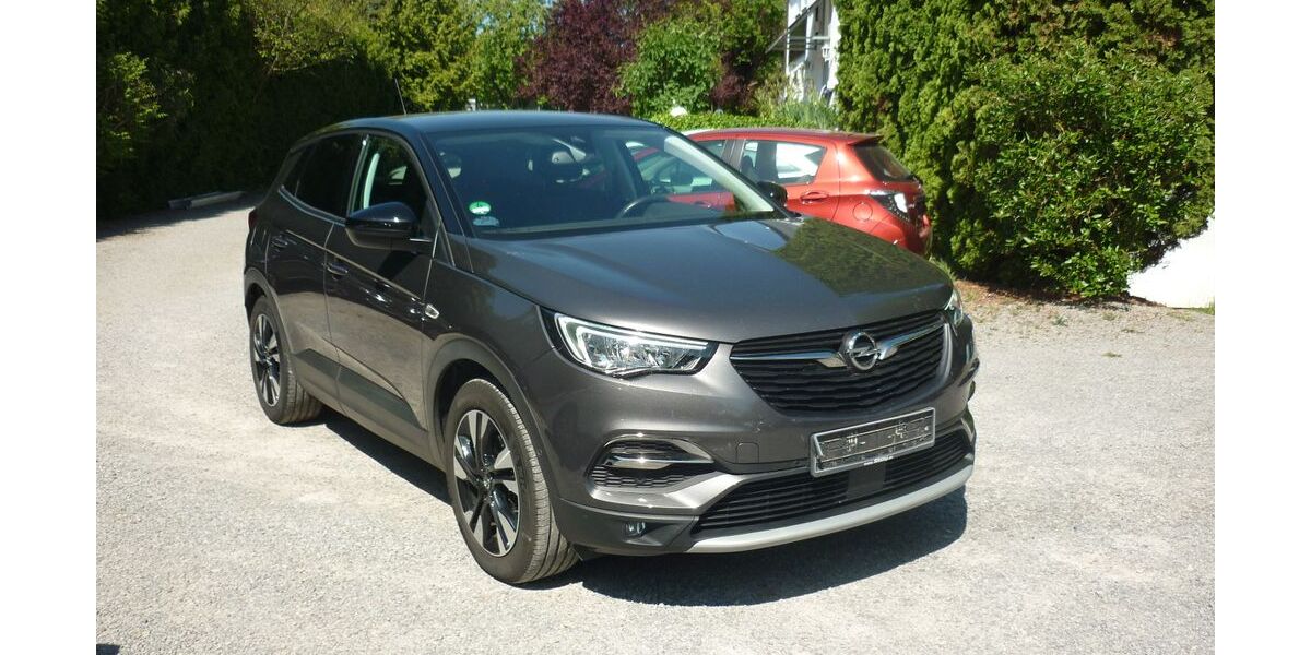 Opel Grandland (X) 60.000 km 19.990 &euro; Estenfeld bei Würzburg 97230