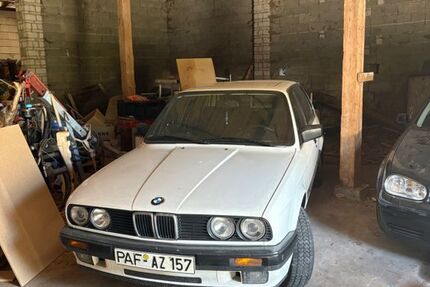 BMW 316 356.000 km 5.600 &euro; Freystadt 92342