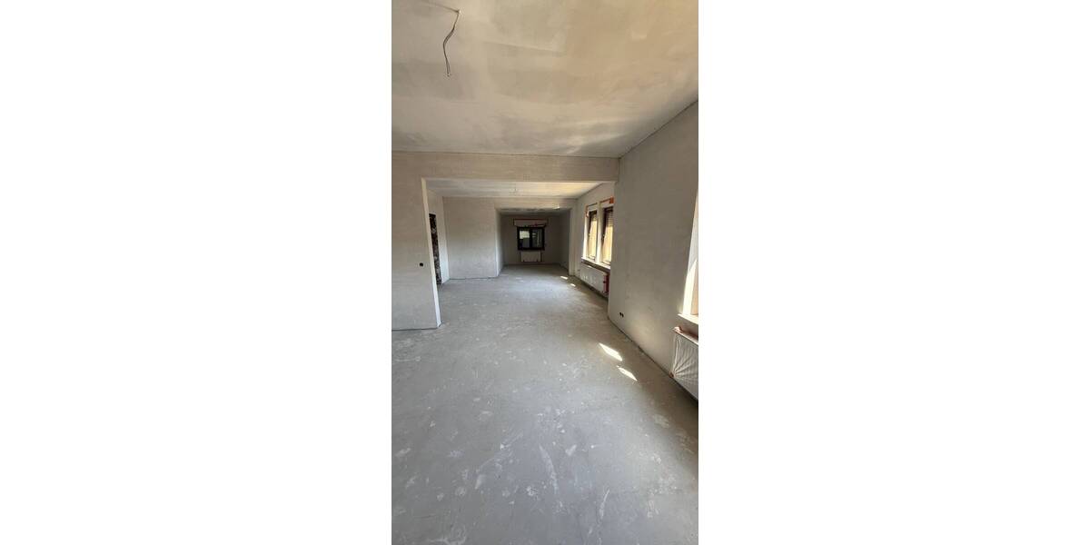 Einfamilienhaus Quierschied - 5 Zimmer, 230 m&sup2;, 199.000&euro; | Angebot:26378388