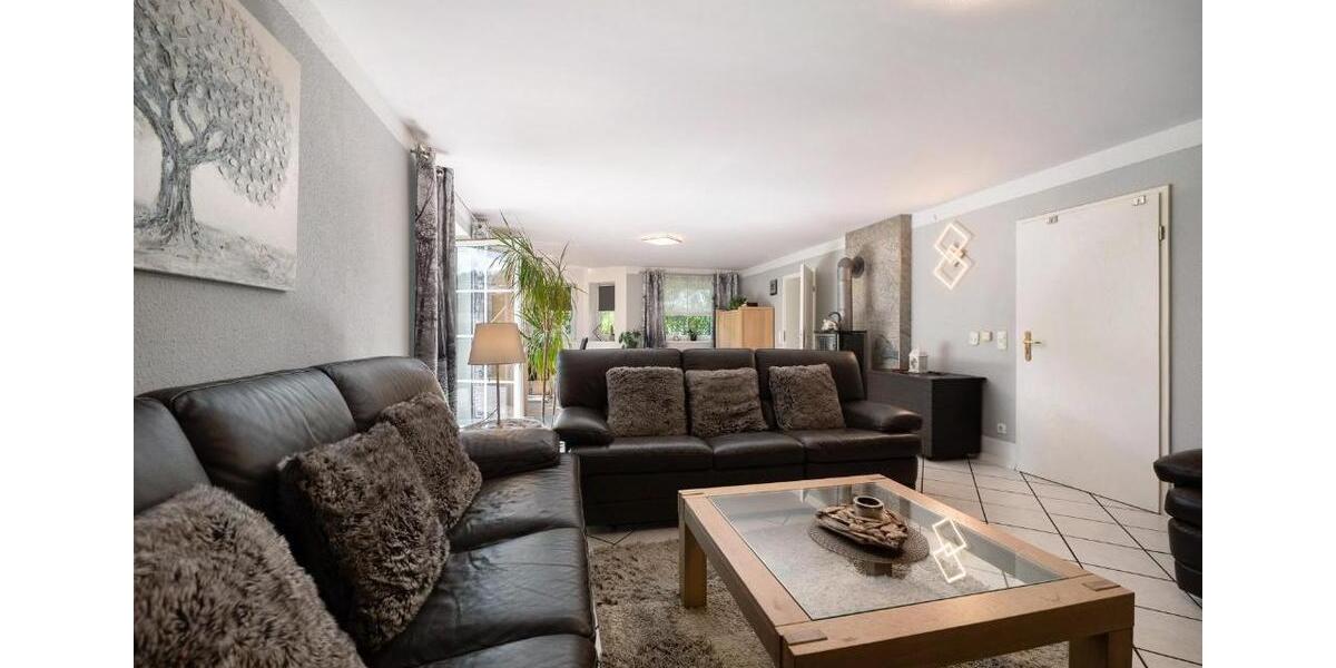 Einfamilienhaus Schleiden - 5.5 Zimmer, 175 m&sup2;, 1.400&euro; | Angebot:26126581