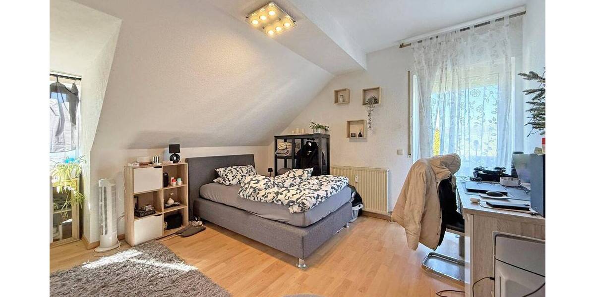Etagenwohnung Langgöns - 4 Zimmer, 120 m&sup2;, 260.000&euro; | Angebot:26570059