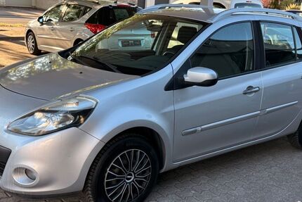 Renault Clio 159.000 km 2.800 &euro; Dillingen Saar 66763